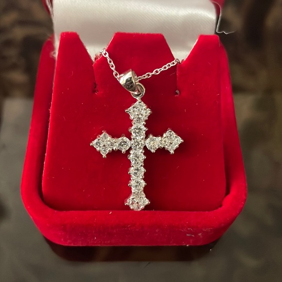 Italian Sterling Silver Cubic Zirconia Crucifix Necklace - Picture 1 of 4